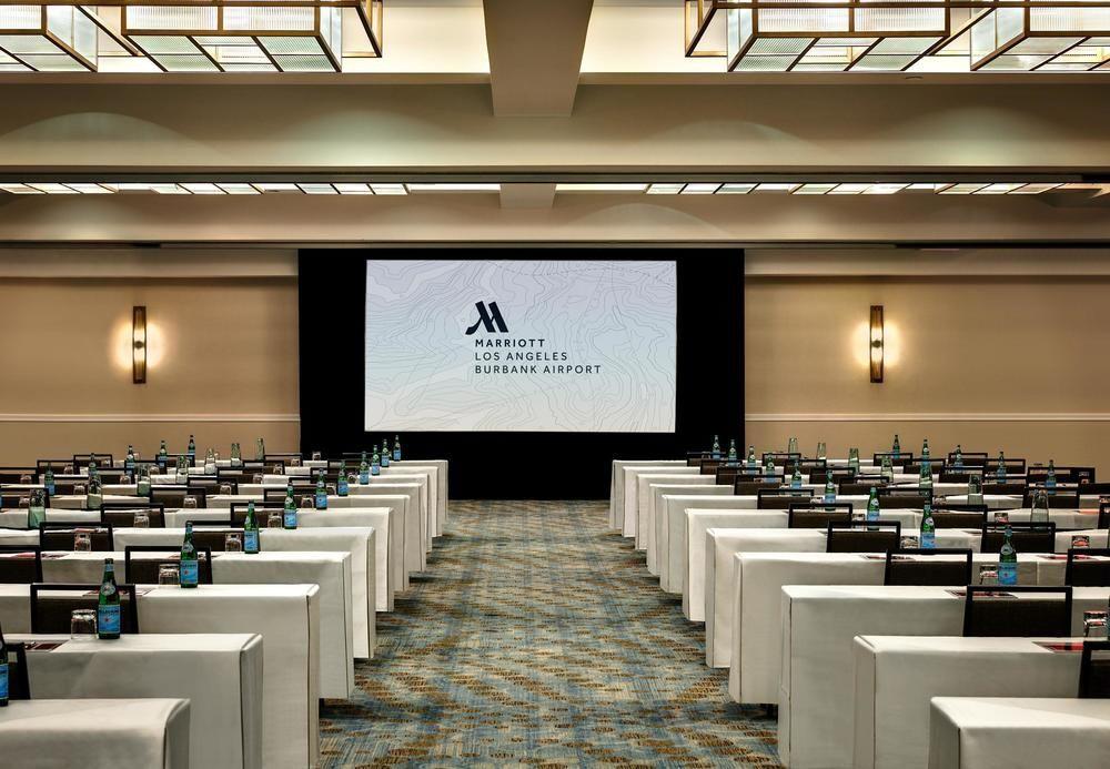 Los Angeles Marriott Burbank Airport Bagian luar foto