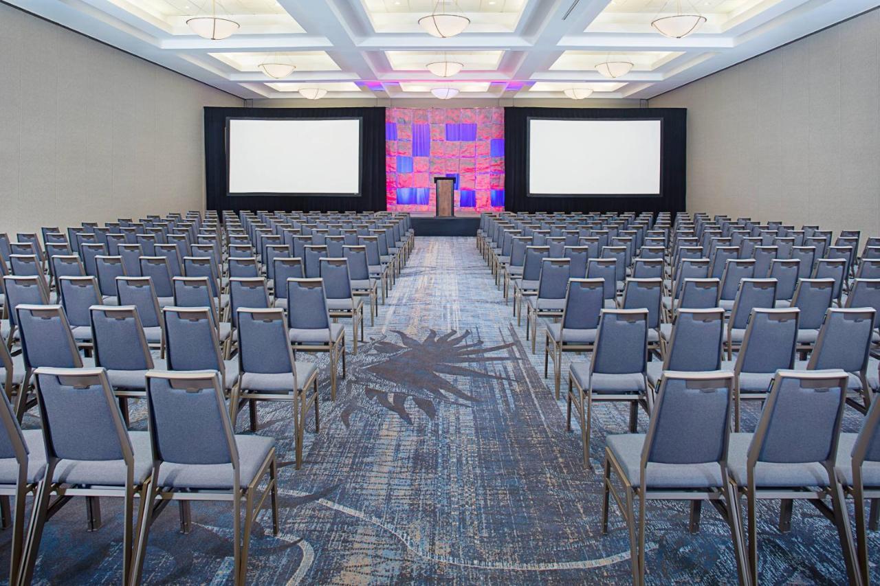Los Angeles Marriott Burbank Airport Bagian luar foto