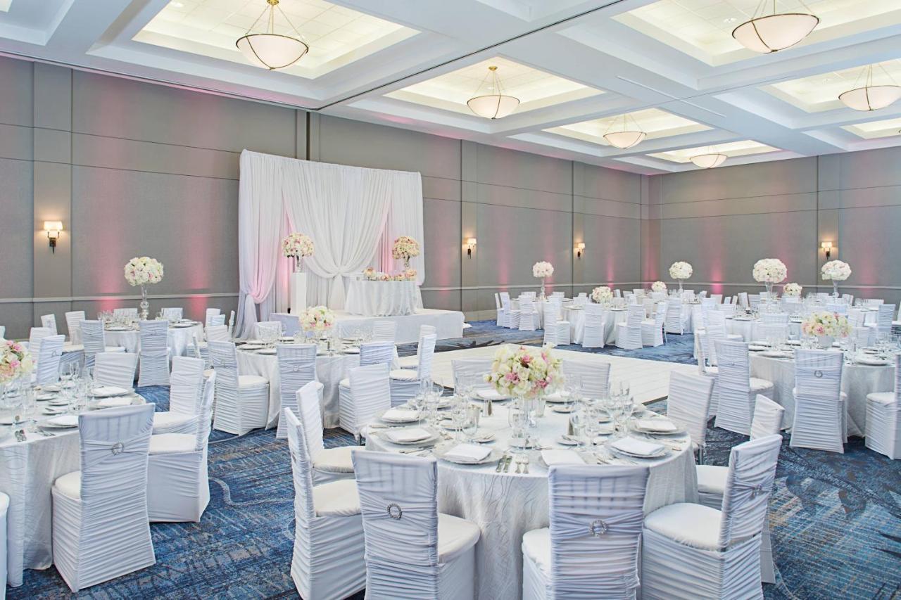 Los Angeles Marriott Burbank Airport Bagian luar foto