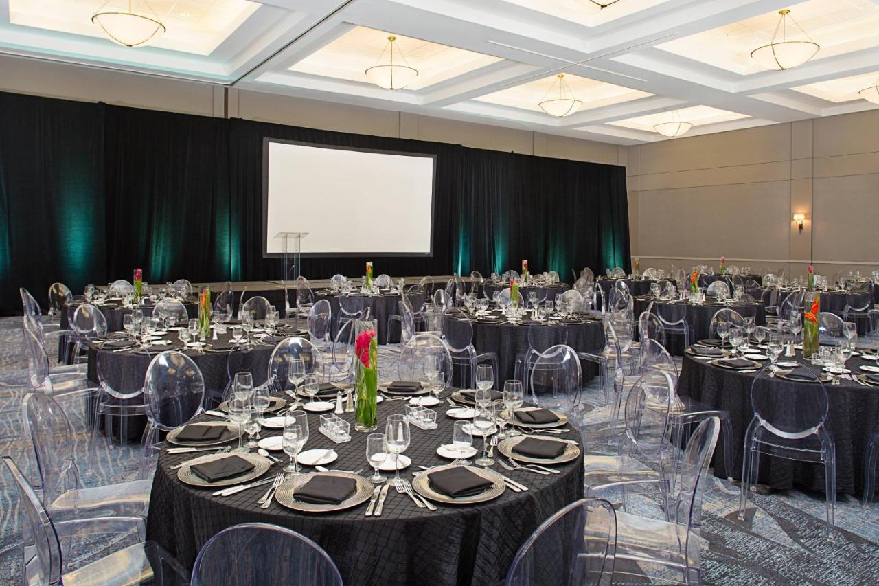 Los Angeles Marriott Burbank Airport Bagian luar foto