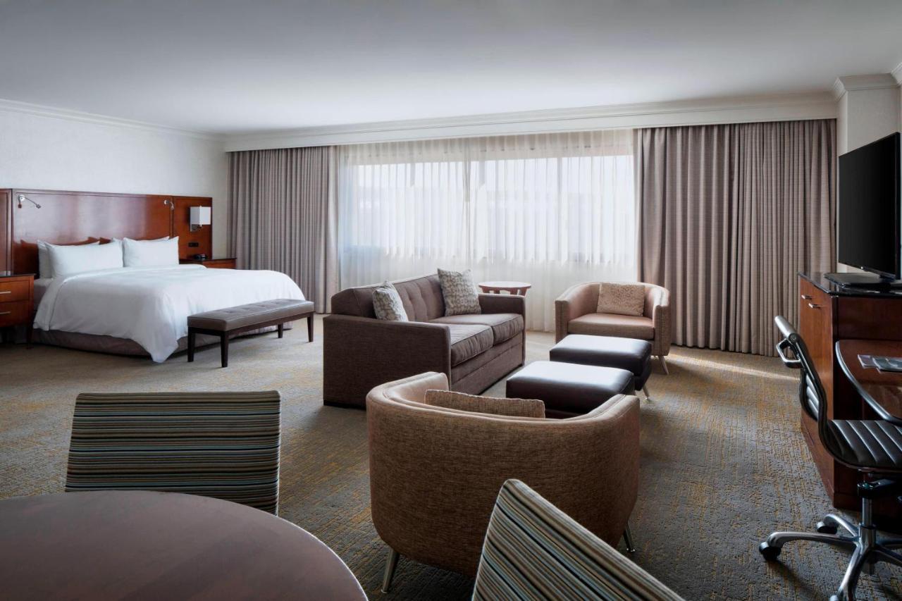 Los Angeles Marriott Burbank Airport Bagian luar foto